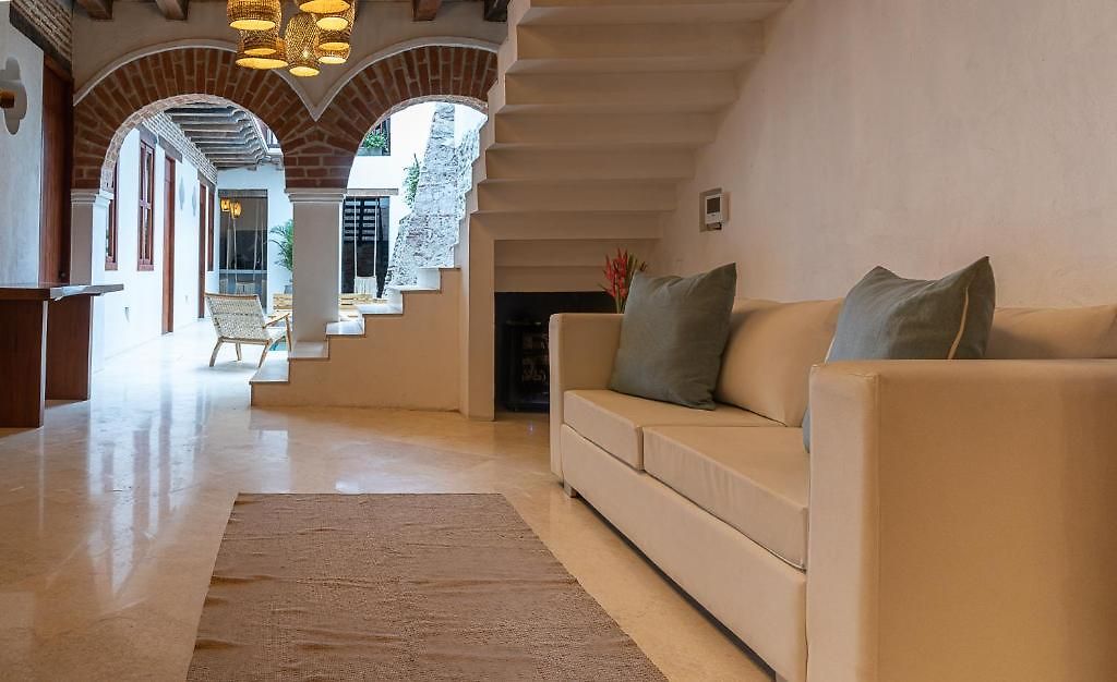 Voila Getsemani Hotel 3*
