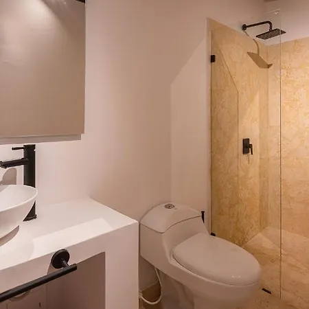 Voila Getsemani Hotel